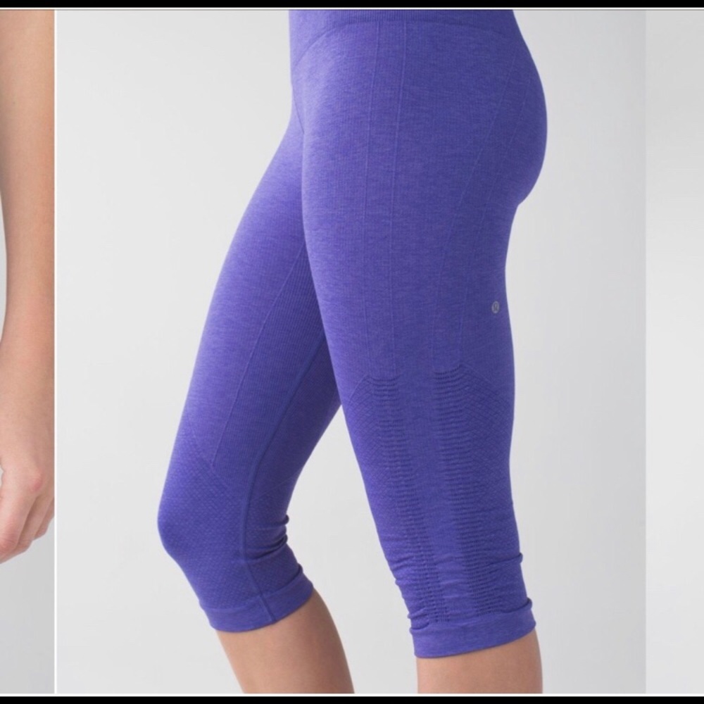 Lululemon cropped yoga pants